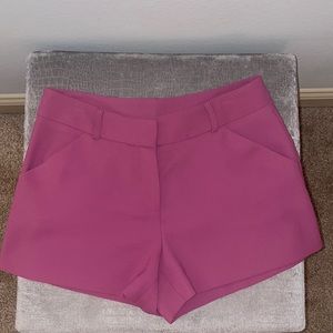 Womens new without tags Drew brand shorts size 6 magenta